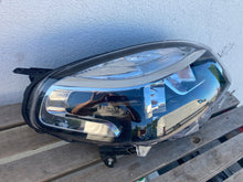 Laden Sie das Bild in den Galerie-Viewer, Frontscheinwerfer Renault Koleos I 260106819R Rechts Scheinwerfer Headlight