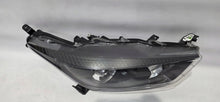 Laden Sie das Bild in den Galerie-Viewer, Frontscheinwerfer Toyota Yaris K0-6EU Rechts Scheinwerfer Headlight SCH7093844940vk