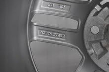 Laden Sie das Bild in den Galerie-Viewer, 4x Alufelge 17 Zoll 7.5" 5x112 38ET Glanz Silber 8W0601025E Audi A4 B9 Rim Wheel FEL5874051537im