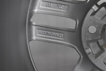 Laden Sie das Bild in den Galerie-Viewer, 4x Alufelge 17 Zoll 7.5" 5x112 38ET Glanz Silber 8W0601025E Audi A4 B9 Rim Wheel FEL5874051537im