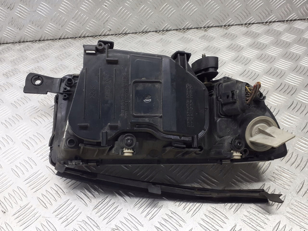 Frontscheinwerfer Skoda Fabia I Links Scheinwerfer Headlight