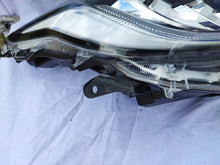 Load image into Gallery viewer, Frontscheinwerfer Toyota Yaris Full LED Rechts Scheinwerfer Headlight SCH7108671118ob