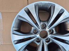 Laden Sie das Bild in den Galerie-Viewer, 1x Alufelge 16 Zoll 6.0" 5x114.3 51ET 529101P650 Kia Venga Rim Wheel FEL4038935502qh