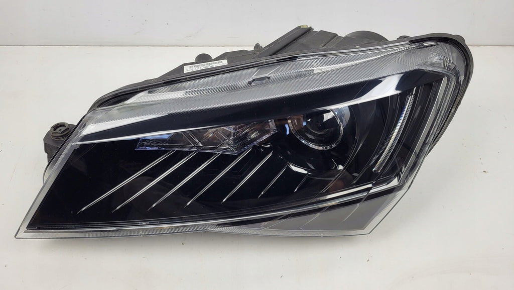 Frontscheinwerfer Skoda Superb III 3V1941015B Xenon Links Scheinwerfer Headlight SCH1393992870ly