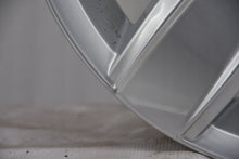 Load image into Gallery viewer, 1x Alufelge 16 Zoll 6.0" 5x112 48ET Glanz Silber 5G0071496A VW Rim Wheel FEL3535777903ko
