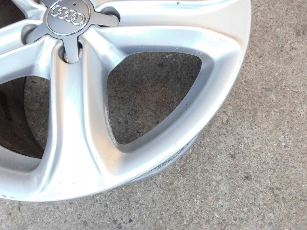 1x Alufelge 17 Zoll 7.5" 5x112 45ET Glanz Silber 8K0601025BK Audi A4 B8