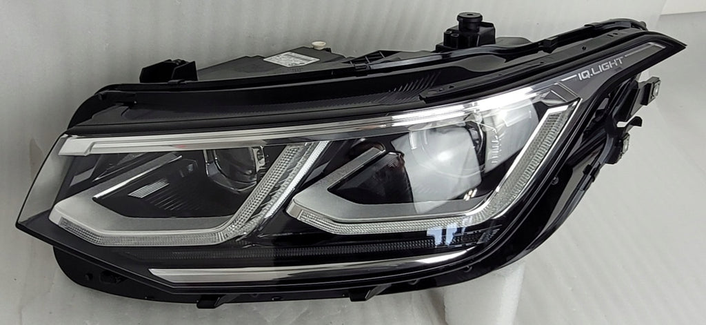 Frontscheinwerfer VW Tiguan 5NB941081C Links Scheinwerfer Headlight SCH8262818117um