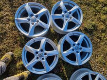 Laden Sie das Bild in den Galerie-Viewer, 4x Alufelge 16 Zoll 6.5" 5x112 46ET Glanz KBA50369 VW Golf Rim Wheel FEL8723928867lg