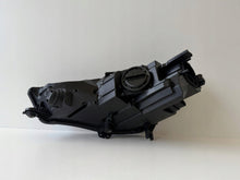 Laden Sie das Bild in den Galerie-Viewer, Frontscheinwerfer Audi A4 B9 8W0941006 Xenon Rechts Scheinwerfer Headlight SCH8198057736qy