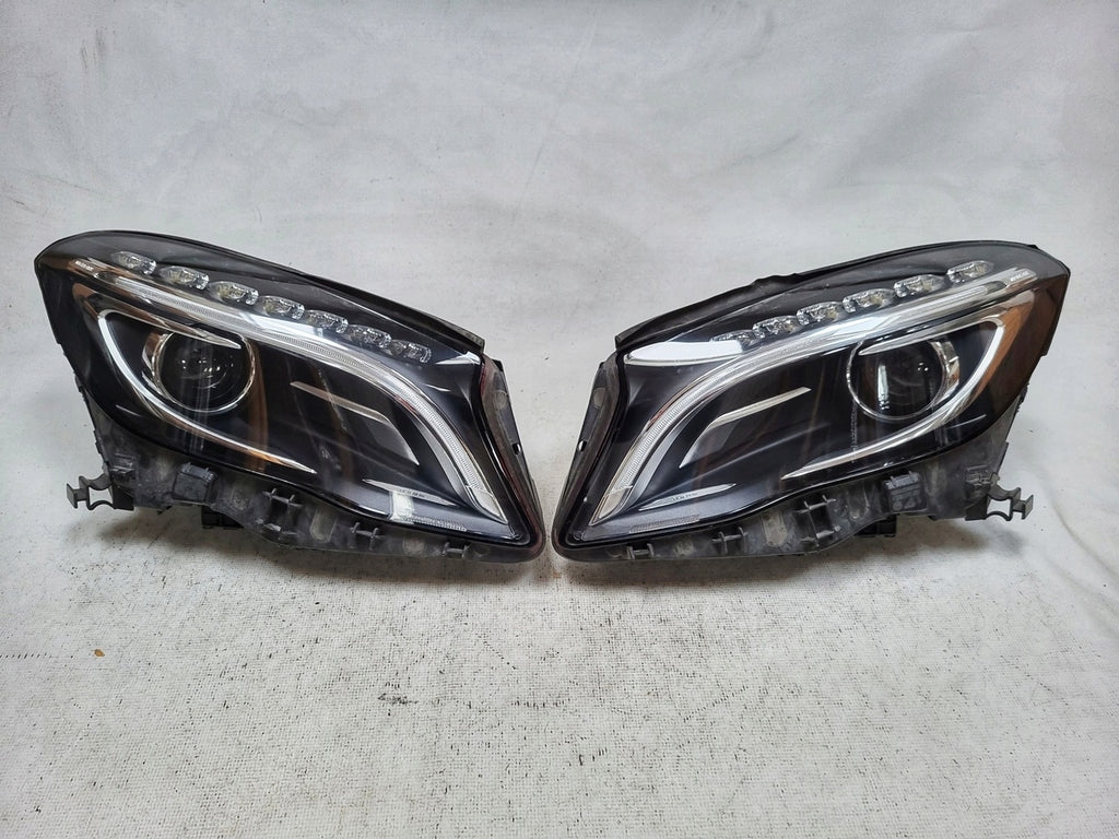 Frontscheinwerfer Mercedes-Benz X156 A1569061700 A1569061800 Xenon Ein Satz SCH3780094298ej