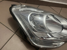 Load image into Gallery viewer, Frontscheinwerfer Citroën Berlingo C-Crosser Partner 89318045 Xenon Rechts