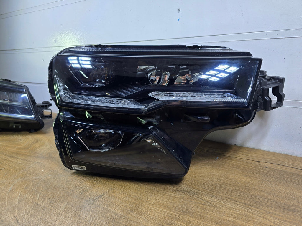 Frontscheinwerfer Skoda Karoq 57B941036B Rechts Scheinwerfer Headlight SCH7252269535ly