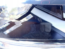 Load image into Gallery viewer, Frontscheinwerfer VW Caddy 2K1941006B Halogen Rechts Scheinwerfer Headlight SCH9283916760uc