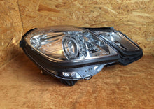 Laden Sie das Bild in den Galerie-Viewer, Frontscheinwerfer Mercedes-Benz W212 A2128203259 Xenon Rechts Headlight SCH8218140322jh