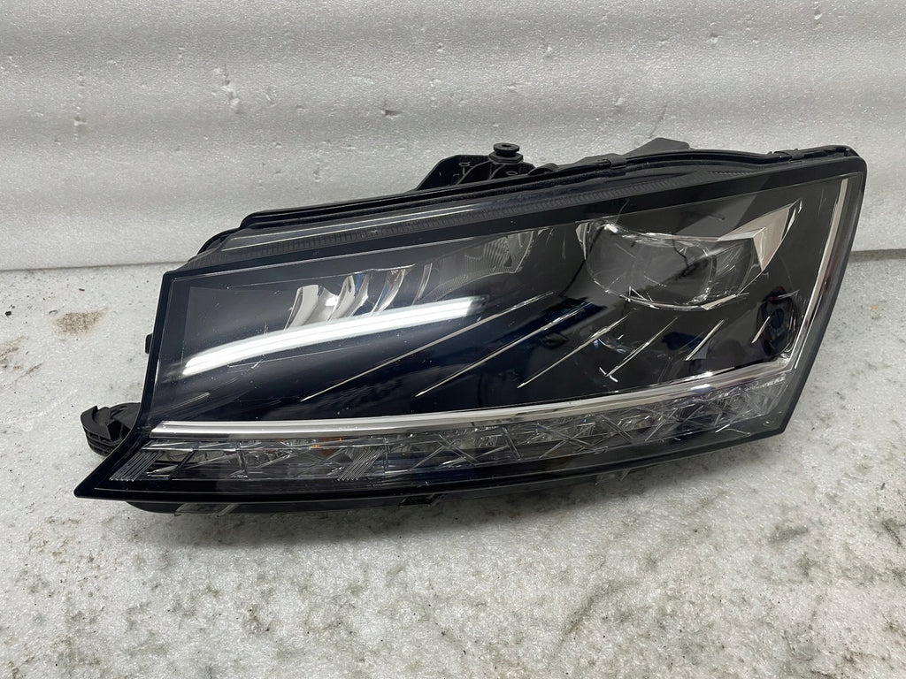 Frontscheinwerfer Skoda Fabia III 6V1941015 LED Links Scheinwerfer Headlight