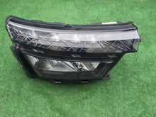 Laden Sie das Bild in den Galerie-Viewer, Frontscheinwerfer Skoda Kamiq 658941016 LED Rechts Scheinwerfer Headlight SCH4814479261ez
