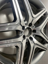 Laden Sie das Bild in den Galerie-Viewer, 1x Alufelge 20 Zoll 8.5" 5x112 51ET Matt A2474012000 Mercedes-Benz W247 FEL6375854830oz