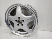 Laden Sie das Bild in den Galerie-Viewer, 1x Alufelge 17 Zoll 7.5" 5x112 37ET Glanz A1704010102 Mercedes-Benz Slk Amg FEL8454832504sl