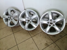 Laden Sie das Bild in den Galerie-Viewer, 1x Alufelge 15 Zoll 6.0&quot; 5x100 43ET 5J0601025A Skoda Fabia Rim Wheel