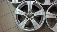 Laden Sie das Bild in den Galerie-Viewer, 4x Alufelge 17 Zoll 7.5" 5x112 40ET Glanz Silber A2134011200 Mercedes-Benz W213 FEL6848152272yn