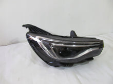 Laden Sie das Bild in den Galerie-Viewer, Frontscheinwerfer Opel Grandland YP00015980 Full LED Rechts Headlight