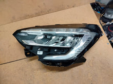 Laden Sie das Bild in den Galerie-Viewer, Frontscheinwerfer Renault Clio V 260604183R LED Links Scheinwerfer Headlight SCH7546708449sp