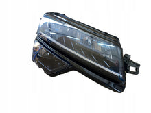 Load image into Gallery viewer, Frontscheinwerfer Skoda Karoq 57B941016D LED Rechts Scheinwerfer Headlight SCH8209228719fr