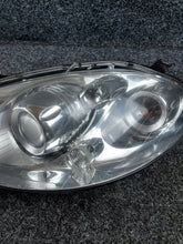 Laden Sie das Bild in den Galerie-Viewer, Frontscheinwerfer Mercedes-Benz A1698201161 Xenon Links Scheinwerfer Headlight SCH8438885723it