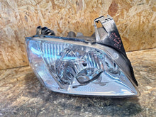 Laden Sie das Bild in den Galerie-Viewer, Frontscheinwerfer Mazda Tribute 2T2413005C Rechts Scheinwerfer Headlight