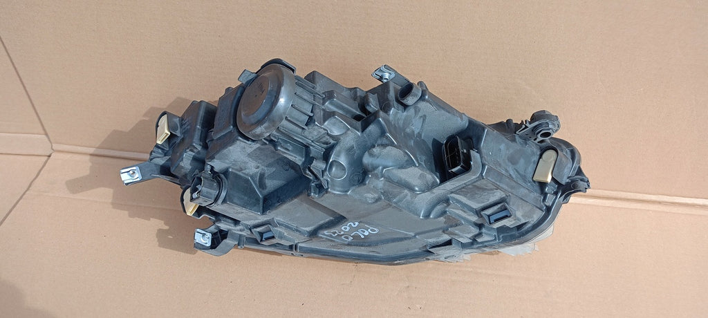 Frontscheinwerfer VW Polo 2G1941005C 73669519 Links Scheinwerfer Headlight