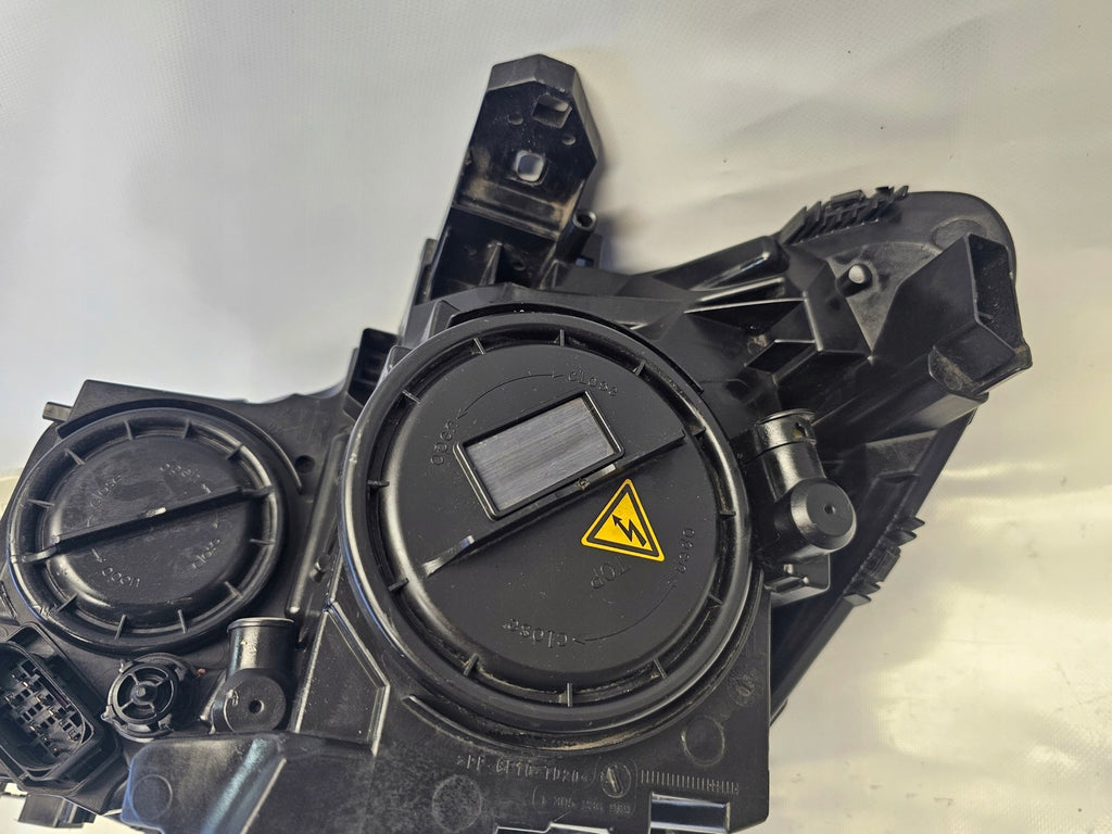 Frontscheinwerfer Mercedes-Benz Cla A1179064600 LED Rechts Headlight SCH2350226288za