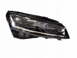 Frontscheinwerfer Skoda Superb III LED Rechts Scheinwerfer Headlight