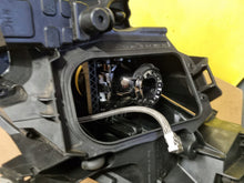 Laden Sie das Bild in den Galerie-Viewer, Frontscheinwerfer Citroën Jumpy 9808233980 Xenon Rechts Scheinwerfer Headlight