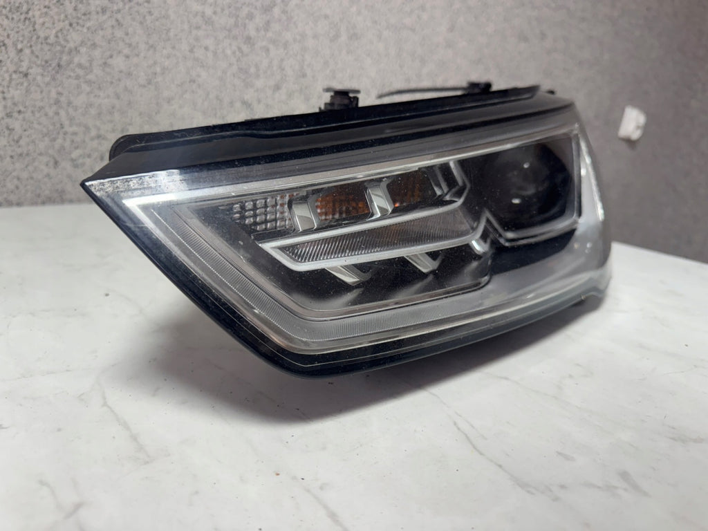 Frontscheinwerfer Audi A1 8XA941005 Links Scheinwerfer Headlight SCH8080166891to
