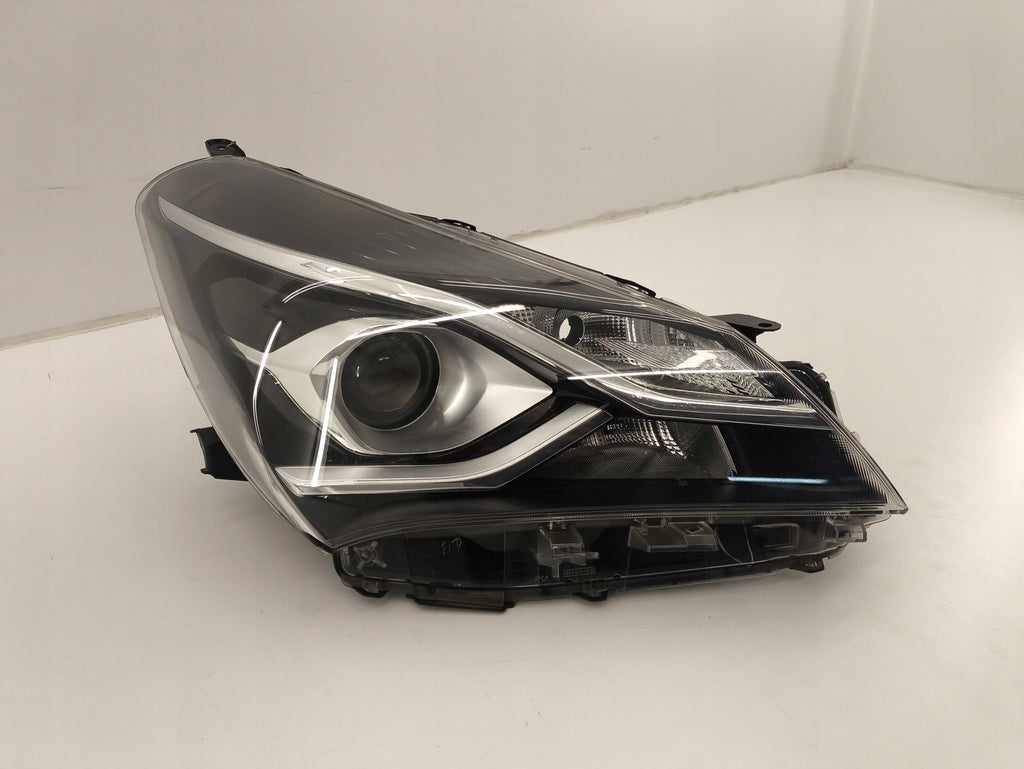 Frontscheinwerfer Toyota Yaris 17-PRO-2 Rechts Scheinwerfer Headlight SCH6968385292ai