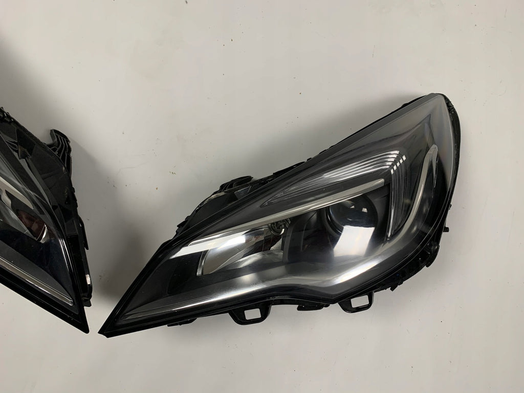 Frontscheinwerfer Opel Astra K Ein Stück (Rechts oder Links) Headlight