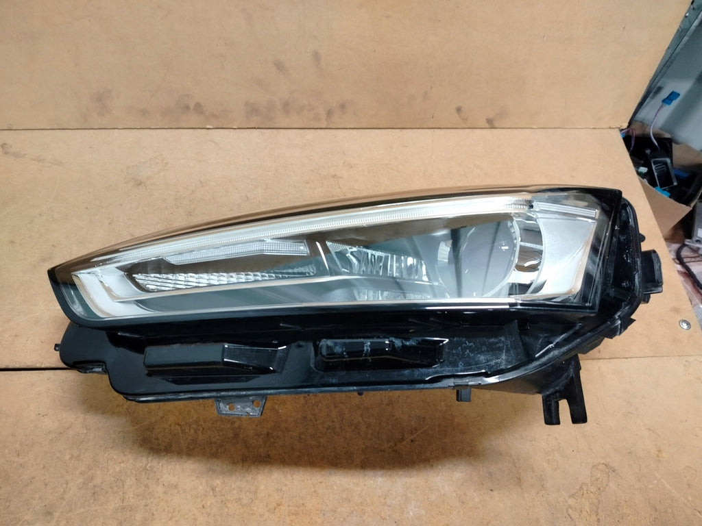 Frontscheinwerfer Audi A5 8W6941005C 8W6941006C Xenon Rechts oder Links SCH9976130822lv
