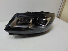 Load image into Gallery viewer, Frontscheinwerfer VW Touran 1T1941751E Xenon Ein Stück (Rechts oder Links)