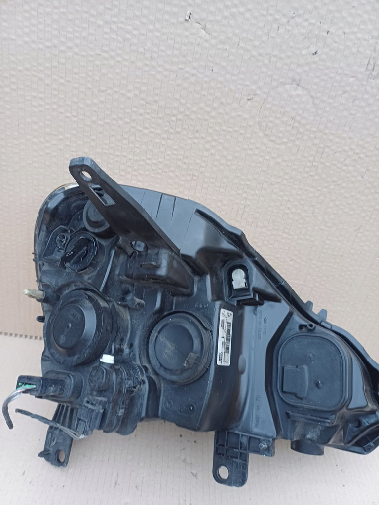 Frontscheinwerfer Renault Modus 8200658373 Links Scheinwerfer Headlight SCH6584737567yx