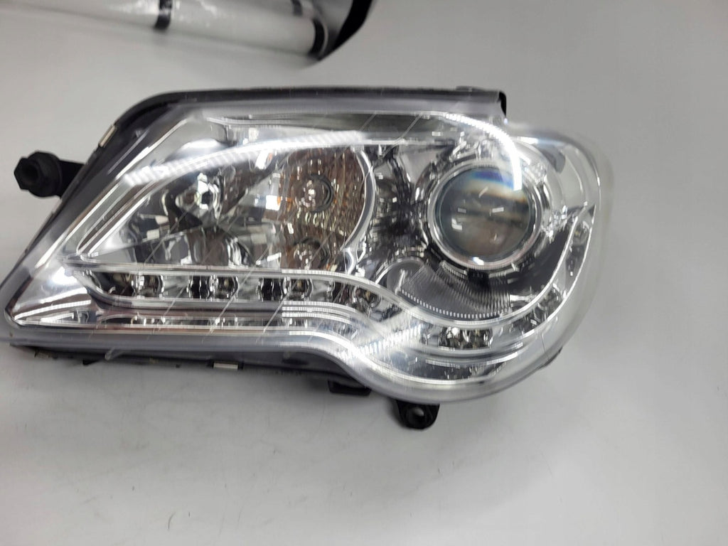 Frontscheinwerfer VW Touran Links Scheinwerfer Headlight SCH5939404942yb
