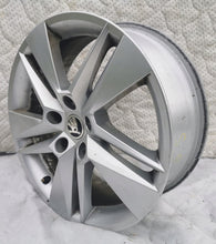 Load image into Gallery viewer, 1x Alufelge 17 Zoll 6.5" 5x112 41ET 3V0601025 Skoda Superb Octavia Rim Wheel FEL7235055323rt