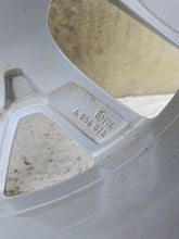 Load image into Gallery viewer, 1x Alufelge 17 Zoll 6.5" 5x112 6856076 BMW X1 Rim Wheel FEL2021990451ez