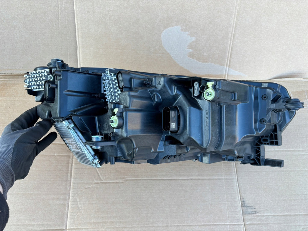 Frontscheinwerfer Skoda Octavia IV 5E4941035 Full LED Links Headlight SCH3794057537ye