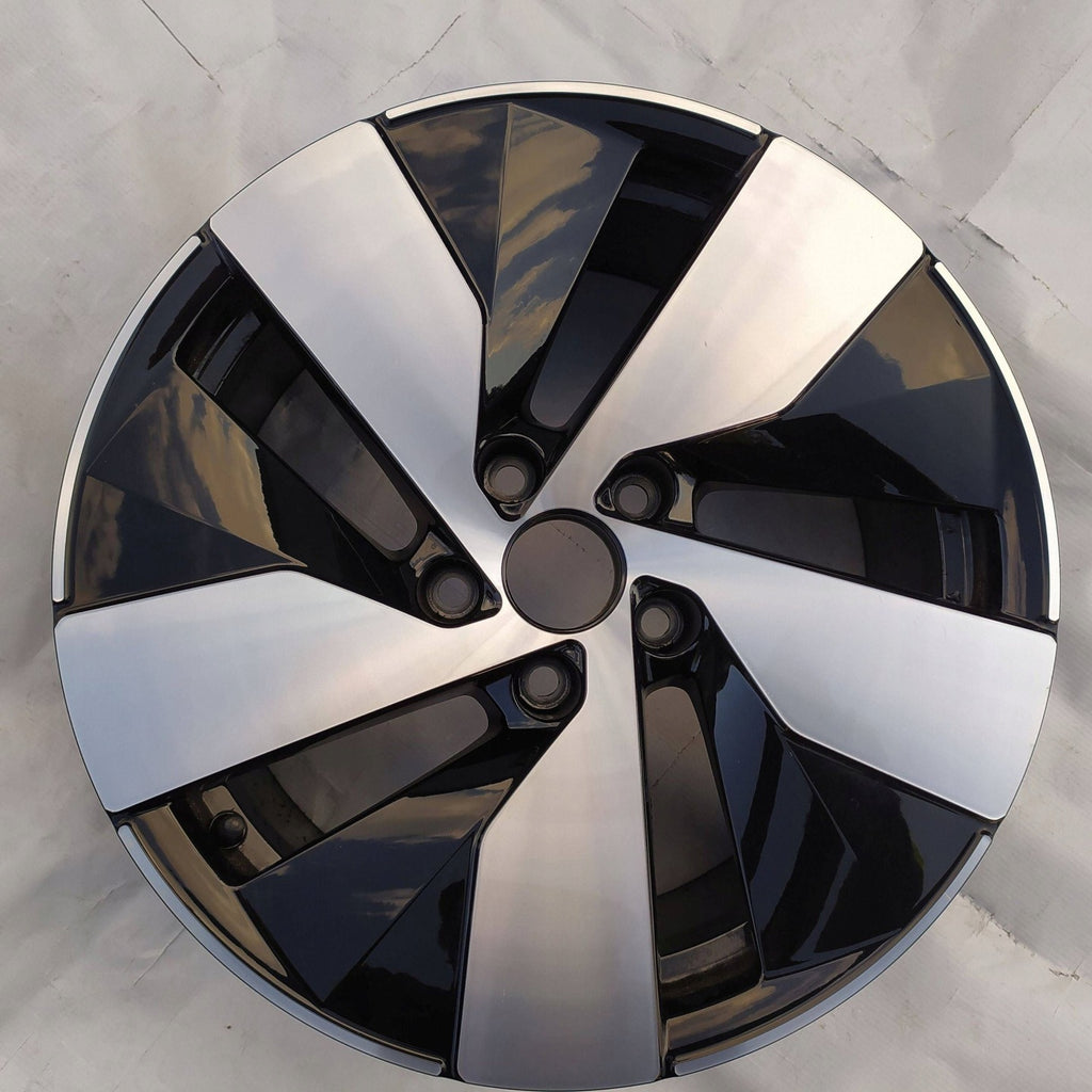 1x Alufelge 17 Zoll 3J0601025B VW Passat Rim Wheel FEL7109404489oe