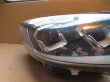 Laden Sie das Bild in den Galerie-Viewer, Frontscheinwerfer Ford Kuga LV4B-13E016-AP LV4B13E016AP 90187839 LED Rechts SCH8738229746bf