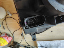 Load image into Gallery viewer, Frontscheinwerfer VW Jetta 1K6941032 1K6941031 1K69401032 Xenon Ein Satz SCH1719444777lj