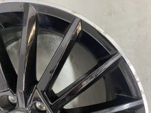 Laden Sie das Bild in den Galerie-Viewer, 1x Alufelge 17 Zoll 7.0&quot; 5x100 46ET 5JA601025AJ Skoda Fabia Iii Rim Wheel