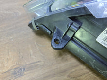 Laden Sie das Bild in den Galerie-Viewer, Frontscheinwerfer Mercedes-Benz Slk A1718203261 Rechts Scheinwerfer Headlight SCH7968218639mw