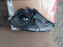 Laden Sie das Bild in den Galerie-Viewer, Frontscheinwerfer Mercedes-Benz Eqb X243 A2439068900KZ Full LED Links Headlight SCH5388322433mk