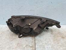 Load image into Gallery viewer, Frontscheinwerfer Audi A1 82A941033D LED Ein Stück (Rechts oder Links) Headlight